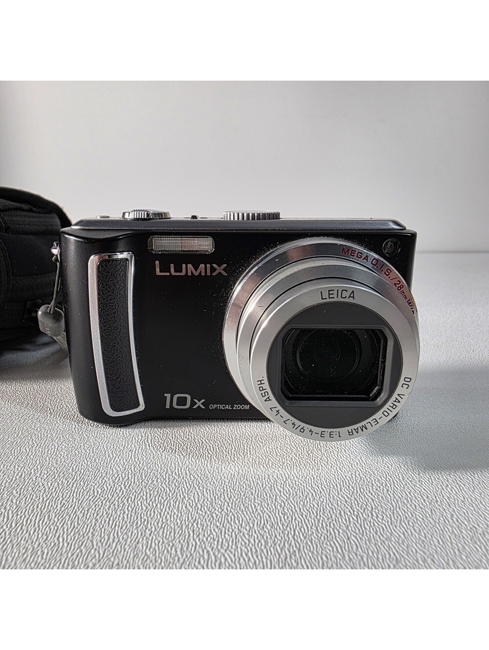 Panasonic Lumix DMC-TZ5 9.1MP Digital Camera Black 10x Zoom Battery & SD Card